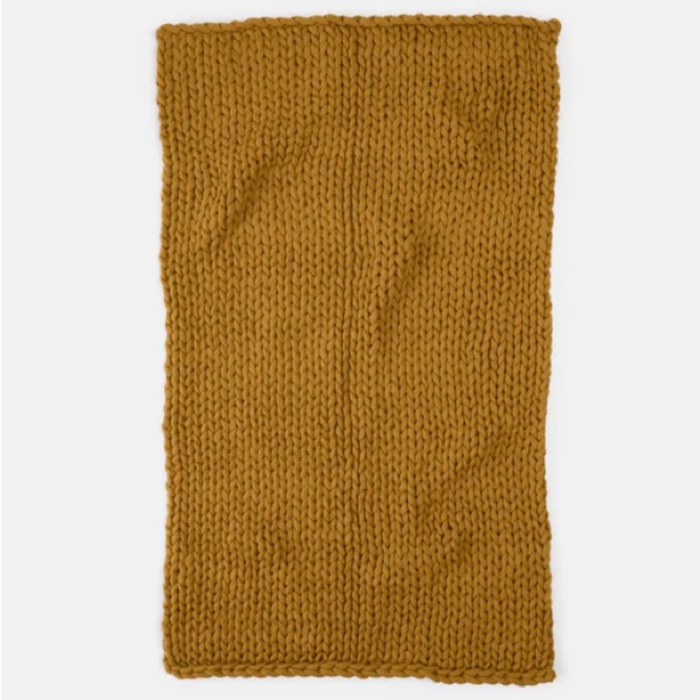 Bearaby tree napper 20lb weighted blanket in amber
